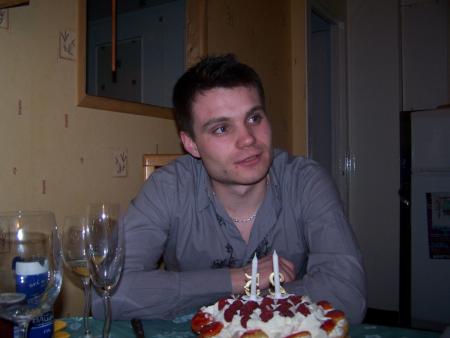 Bon anniversaire tonton Yannou