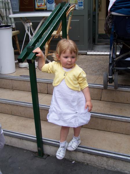Tenue de bapt�me