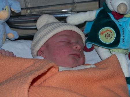 �a y est mon petit cousin est l�