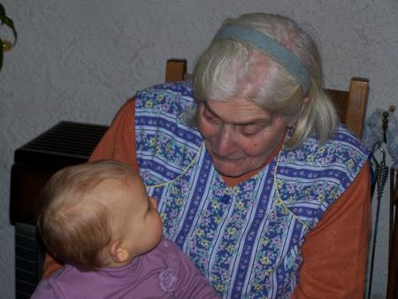 Avec mon arri�re grand-m�re Mauricette